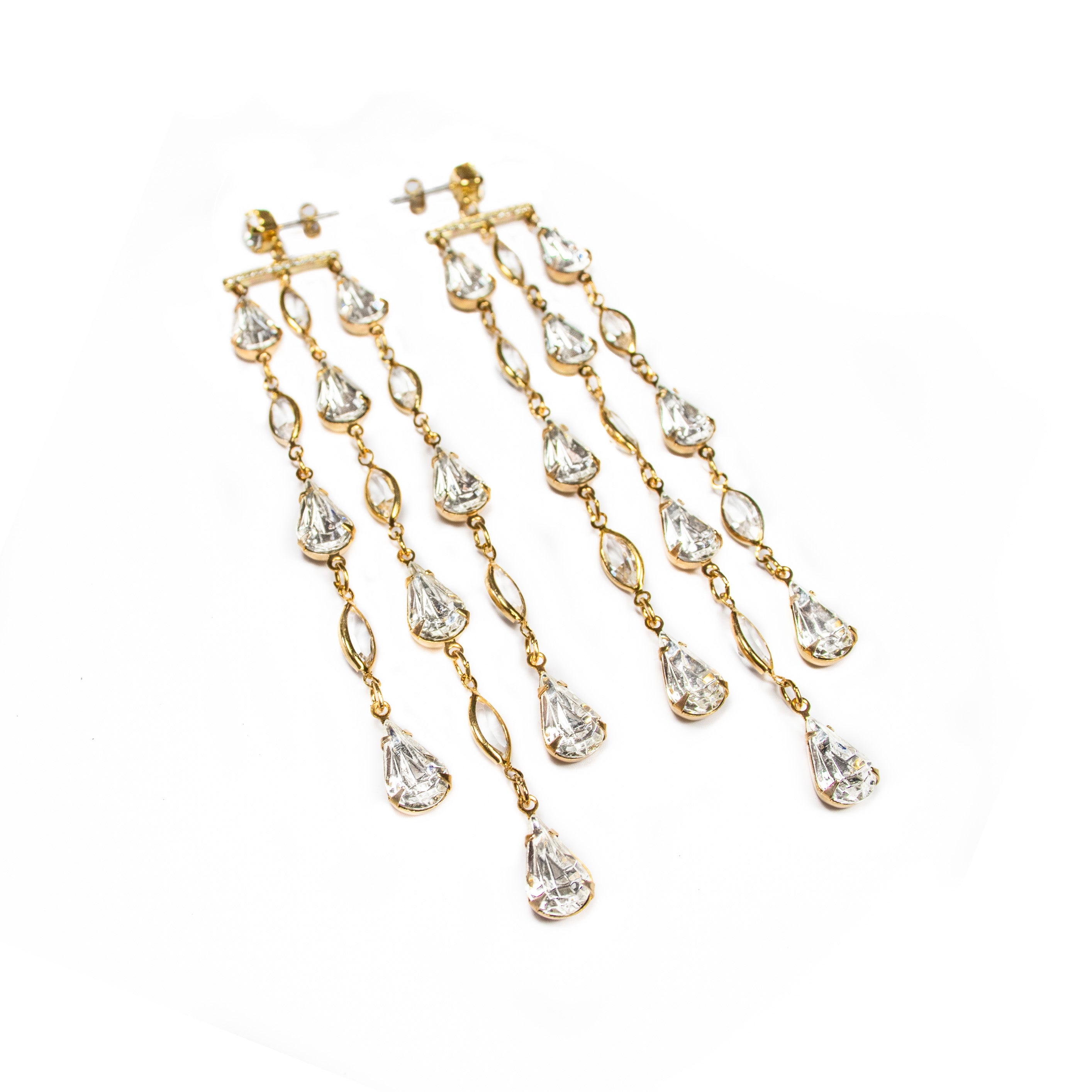 Emily Earrings (Clear)
